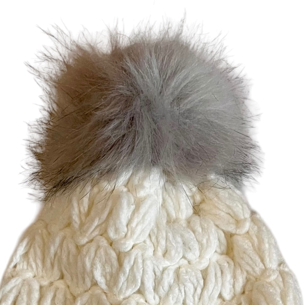 Express Knit Beanie Hat Adult One Size Ivory Stretch Slouchy Gray Faux Fur Pom - Picture 2 of 7